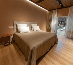 Superior Room с выходом на бассейн в Небо и Горы