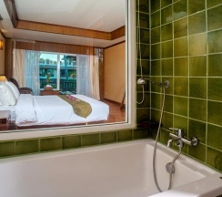 Двухместный номер Deluxe двуспальная кровать в Aloha Resort