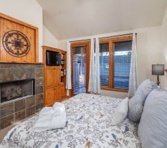 Номер Standard с балконом в Aquila Lodge 5