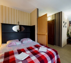 Двухместный улучшенный в Родина