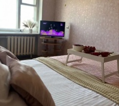 Апартаменты с 2 комнатами с балконом и с красивым видом из окна в Квартира на Ул Советская 143