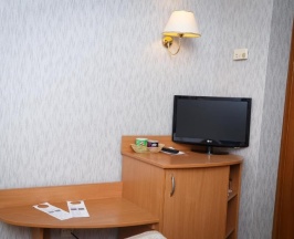 Люкс с 2 комнатами с балконом и с красивым видом из окна в Astana International Hotel