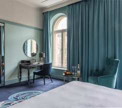 Полулюкс в Cosmos Selection Saint-Petersburg Nevsky Royal Hotel