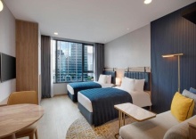 Номер Standard с 2 комнатами с балконом двуспальная кровать в Staybridge Suites Bangkok Thonglor, an IHG Hotel