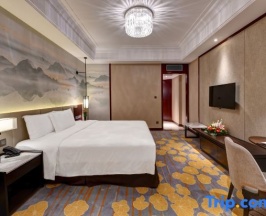 Номер Business в Phoenix Hotel