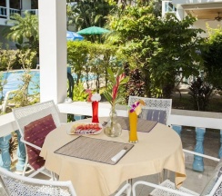 Номер Standard с балконом в Ya Nui Resort