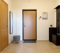 "Platinum" Однокомнатная квартира на набережной Невы (Метро Площадь Ленина/Новочеркасская, 5 минут на транспорте) в Rauktis apartments