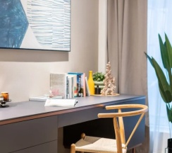 Четырёхместный семейный номер Standard в Dash Living on Prat