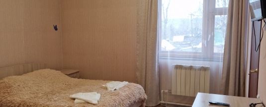 Двухместный номер с двуспальной кроватью в Гостиница