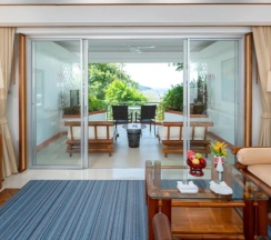 Двухместный люкс Royale двуспальная кровать в Mom Tri's Villa Royale