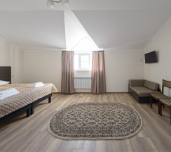 Полулюкс в Лагуна