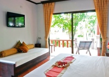 Бунгало Deluxe с балконом в Fanari Khaolak Resort - Courtyard Zone