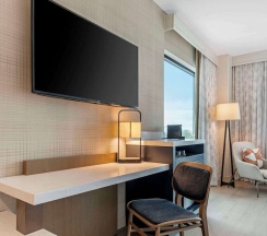 Четырёхместный номер Standard в Cambria Hotel Austin Downtown