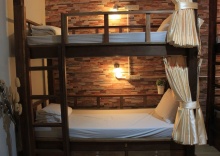 Кровать в общем номере в Nimman Bunk Chiang Mai - Hostel