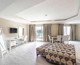 Двухместный полулюкс двуспальная кровать в Green Nature Diamond Hotel