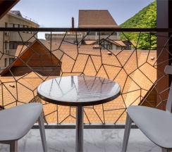 Делюкс с балконом в Stellar collection chalet, Krasnaya Polyana