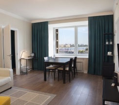 Люкс с двумя спальнями (Люкс) в Москва