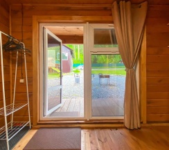 Двухместный номер с двуспальной кроватью с видом на горы в Hub House