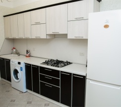 М.Горького 85Б. 1-комн.кв., 1-этаж, 81 в АнтиОтель