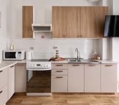 Апартаменты с 2 комнатами с балконом и с видом на город в GM Apartments