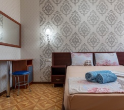 Двухместный номер Standard с балконом и с красивым видом из окна двуспальная кровать в Гостевой дом