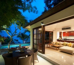 Четырёхместная вилла с 3 комнатами с видом на бассейн в Kanda Residences Pool Villas