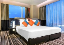 Номер Standard в Novotel Bangkok IMPACT