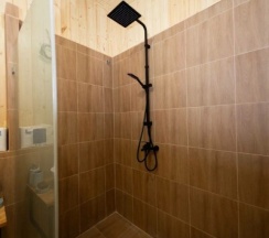 дом + баня в Избанька