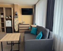 Студия в Амакс