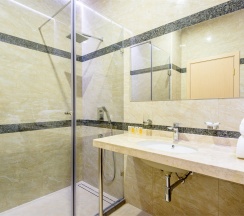 СЕМЕЙНЫЙ в Grand Spa Hotel Avax