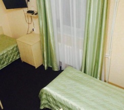 Номер стандарт с 2 односпальными кроватями в 67 параллель