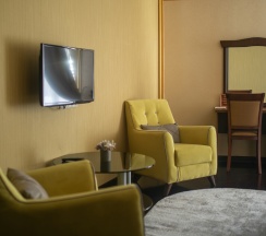 2-х местный номер повышенной комфортности с большой кроватью в Жемчуг