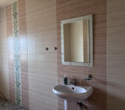Номер улучшенный комфорт с 1 двуспальной кроватью, 50 м² в Семь ветров