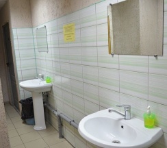 Кровать в общем номере в Дорожная