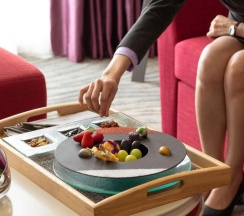 Двухместный люкс Privilege двуспальная кровать в Mercure Hai Phong