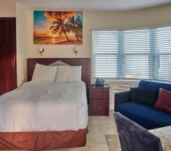 Двухместный люкс двуспальная кровать в Caribbean Resort Suites