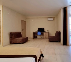 Полулюкс JUNIOR SUITE с Лоджией в Heliopark Aqua Resort