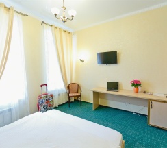 Двухместный люкс с балконом в Онегин