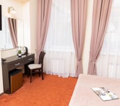 Двухместный номер Superior с камином двуспальная кровать в Соната на Маяковского