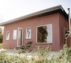 Двухместный коттедж с красивым видом из окна двуспальная кровать в Банный остров