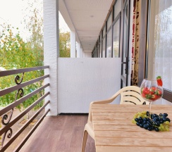 Четырёхместный Комфорт с балконом в Уральские самоцветы