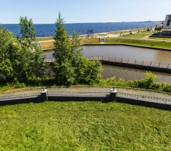 "Полулюкс" в Онежский замок