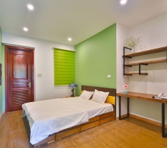 Двухместный люкс Deluxe двуспальная кровать в Lakeside House - Hanoi