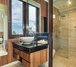 Вилла с 2 комнатами в Sotis Villa Canggu