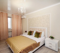 Двухместные апартаменты Comfort с 3 комнатами с балконом двуспальная кровать в Квартирное бюро