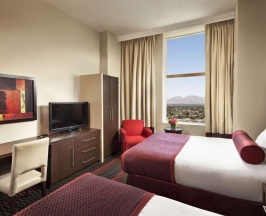 Номер Elevate в The STRAT Hotel, Casino & Tower