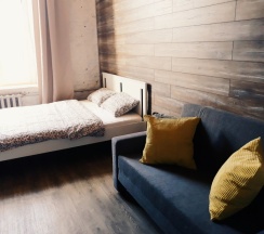 Семейный номер с общими удобствами в Simple Neo Rooms