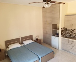Студия с балконом в Panagiotis I & II Stds and Apts