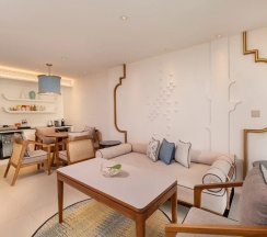 Двухместный люкс Lagoon Pool Access c 1 комнатой двуспальная кровать в Thavorn Palm Beach Resort Phuket