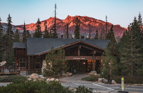 Соединенные Штаты Америки, Адванс: Гостевой дом Wuksachi Lodge